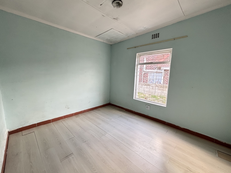2 Bedroom Property for Sale in Hawston Western Cape